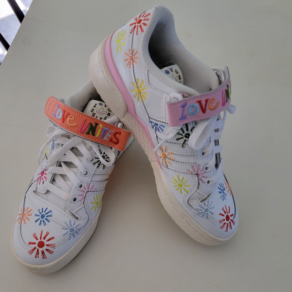 Adidas "Love Unites" Sneakers - Picture 3 of 16